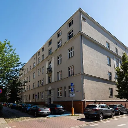 Potworowskiego 17 Sloneczny Obok P Wilsona I Mtp * ポズナン